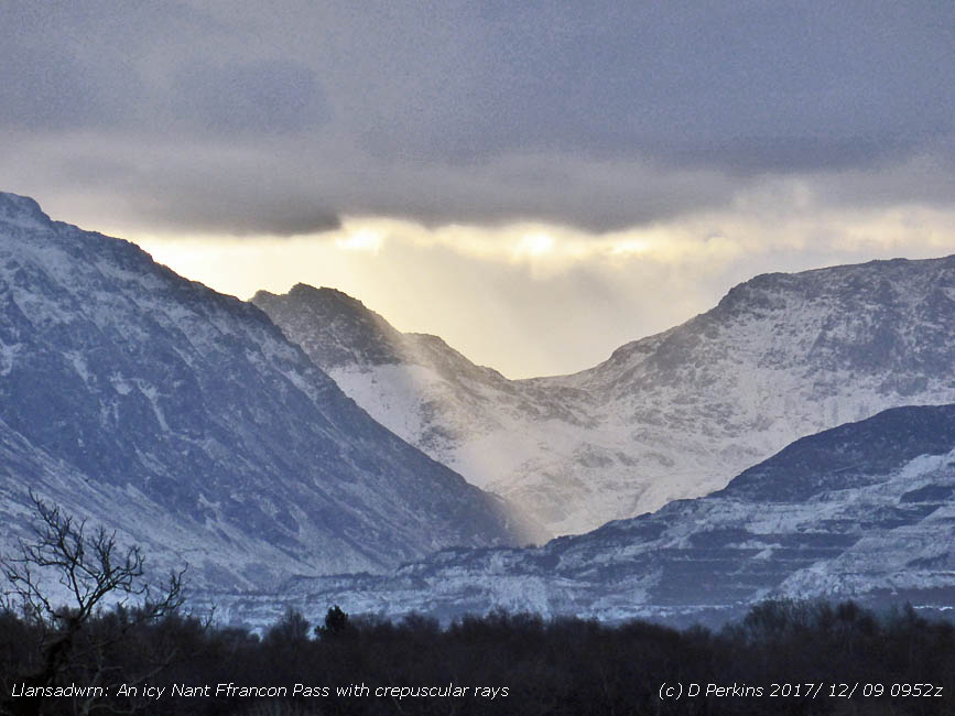 An icy Nant Ffrancon Pass, Tryfan & Cwm idwal.