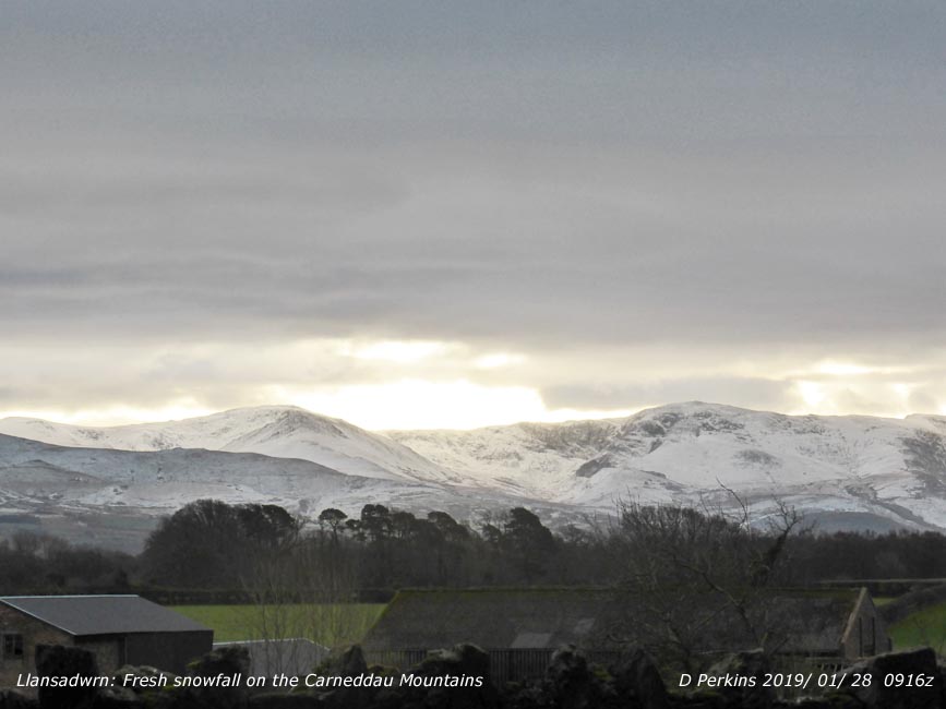 Fresh snowfall on Carneddau on 28 January 2019.