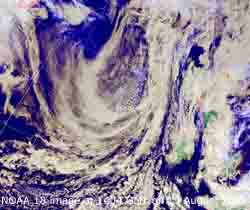 NOAA 18 image at 1404 GMT on 13 August 2006, courtesy of Bernard Burton. Click for larger. 
